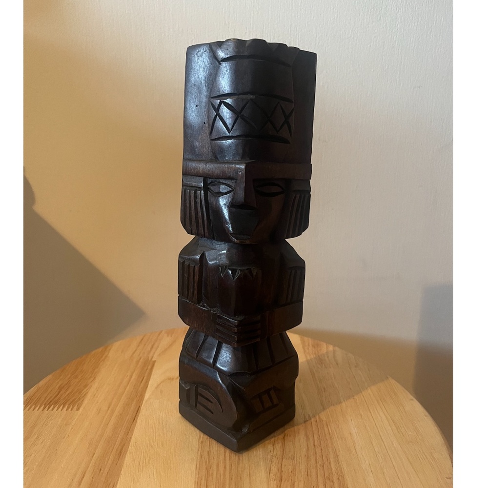 Vintage hand carved tribal Aztec statue decor EUC